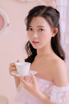 乌鸦小姐与蜥蜴先生免费观看全集